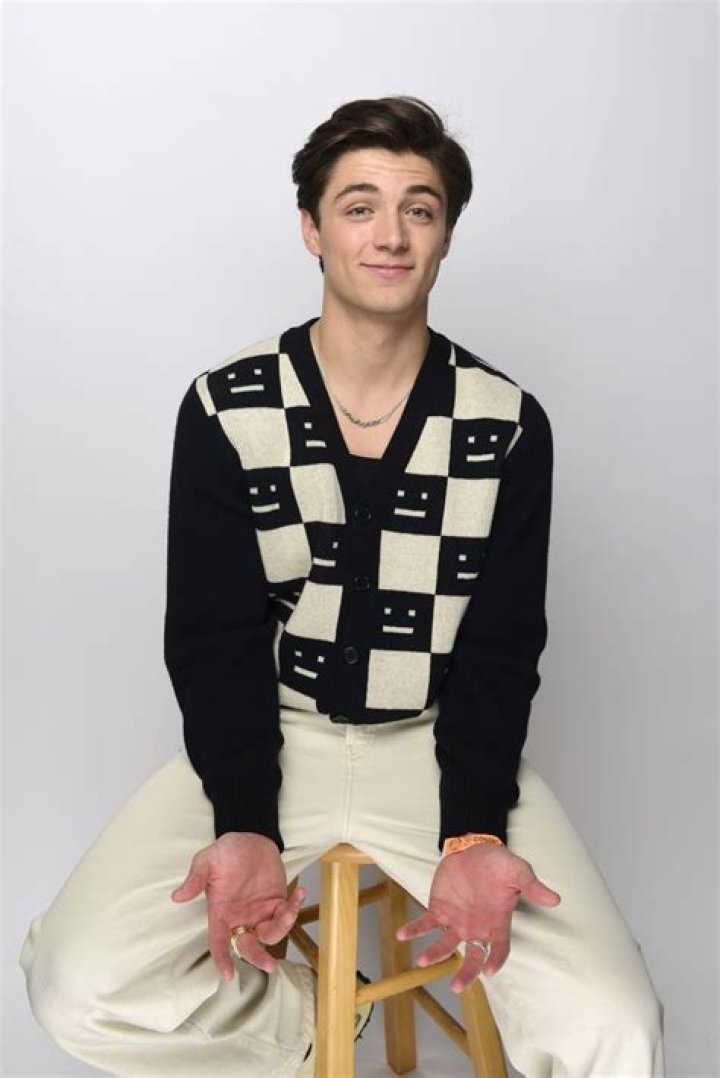 Asher Angel Net Worth - Wiki, Age, Weight and Height, Relationships, Family, and More